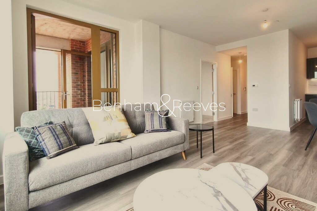 Main image of property: Ilderton Road, London, SE15
