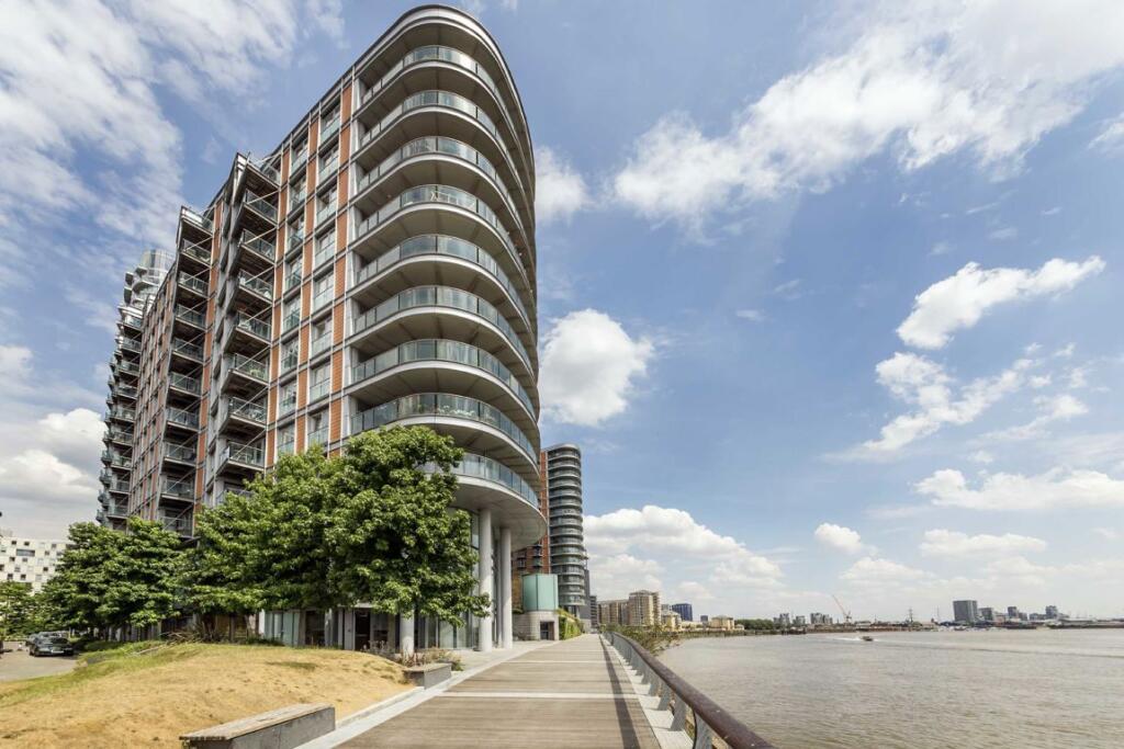 Main image of property: Fairmont Avenue, Canary Wharf