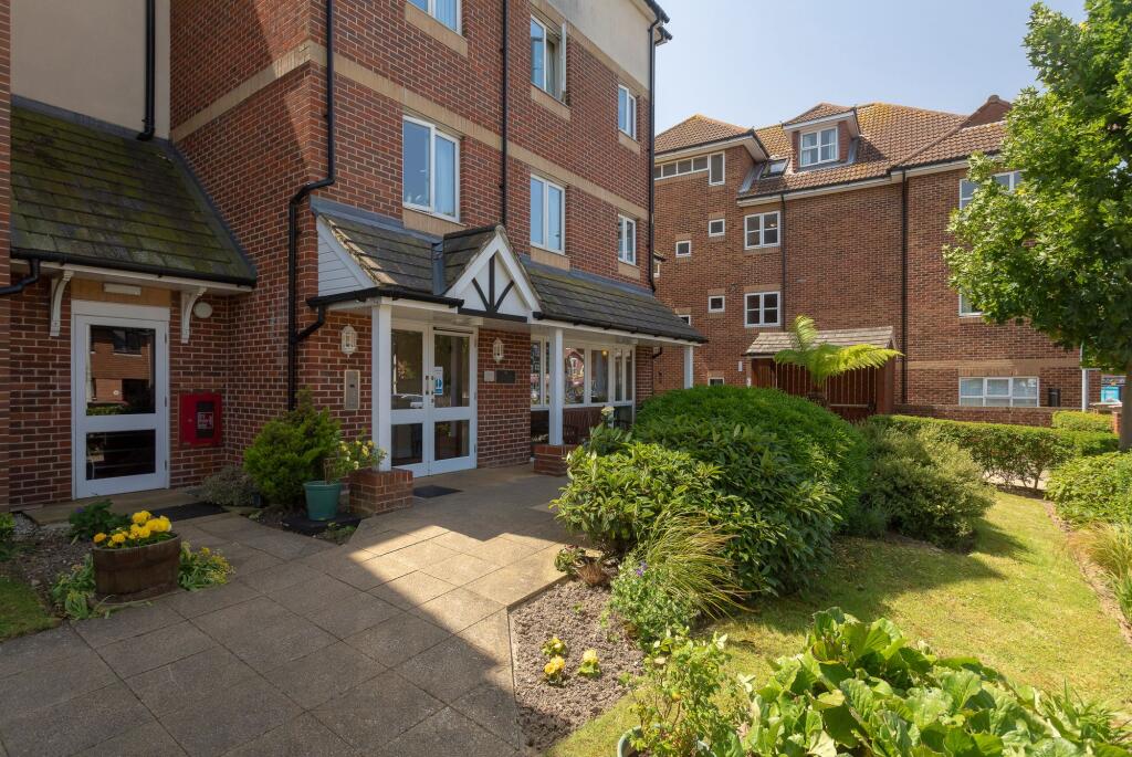Main image of property: East Street, Hythe, CT21