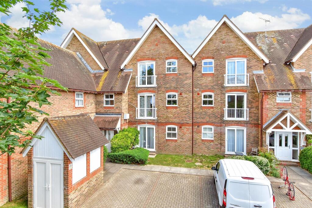 Main image of property: River Road, Littlehampton, West Sussex