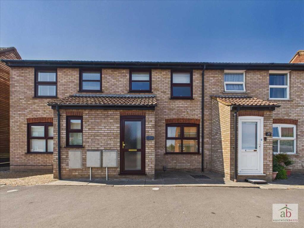 Main image of property: High Street, Felixstowe