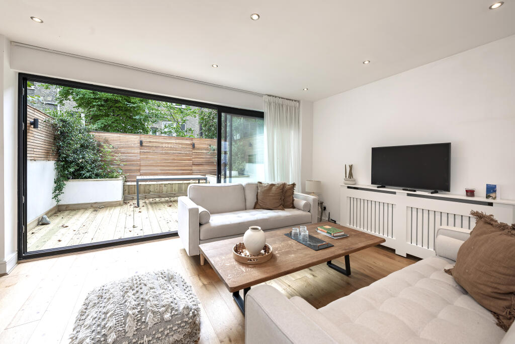 Main image of property: Gratton Road, London, W14