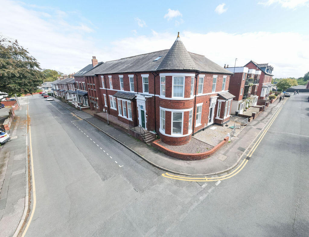 Main image of property: Flat 4, Westbourne House, Elletson Street, Poulton-le-fylde, Lancashire