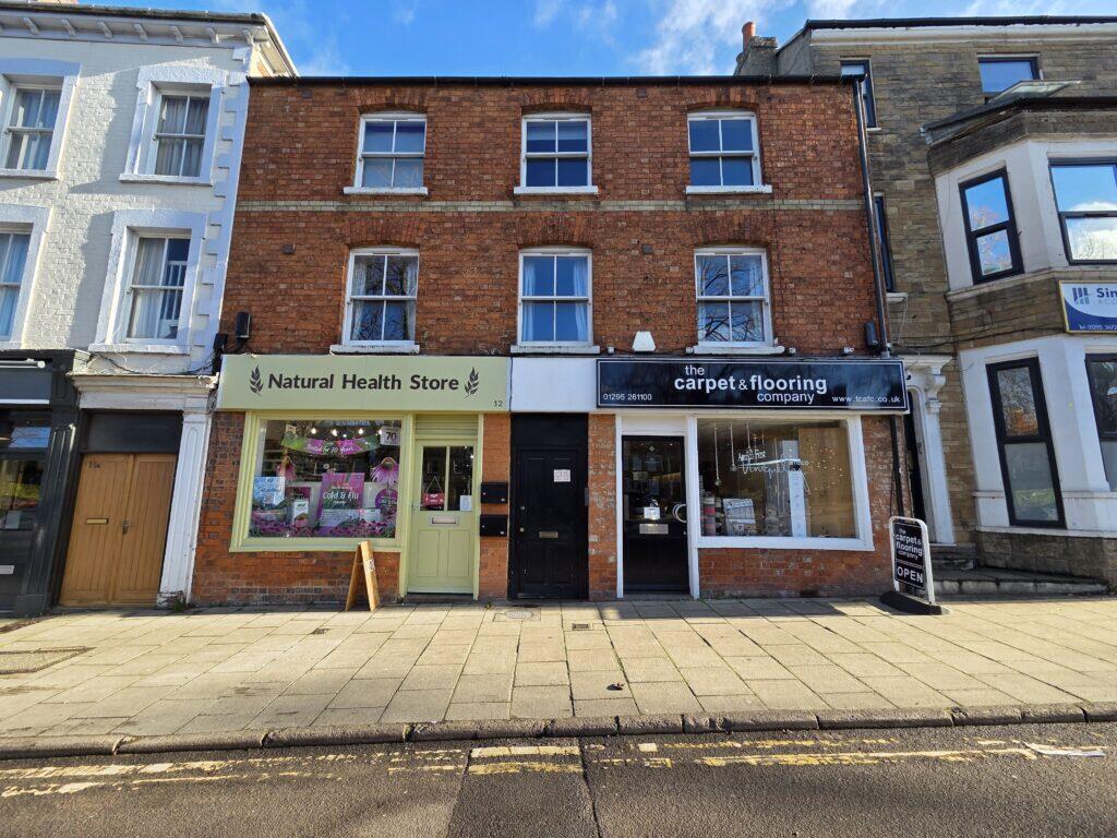 Main image of property: South Bar Street, Banbury, Oxon, OX16 9AA