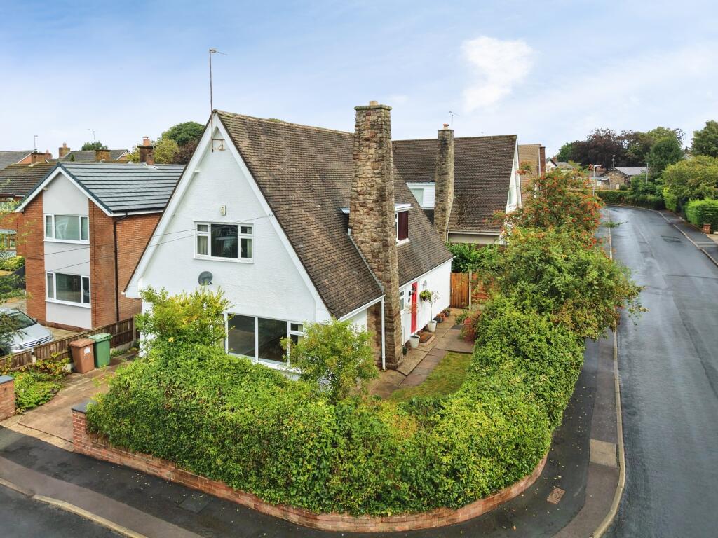 Main image of property: The Avenue, Rainford, St Helens, WA11