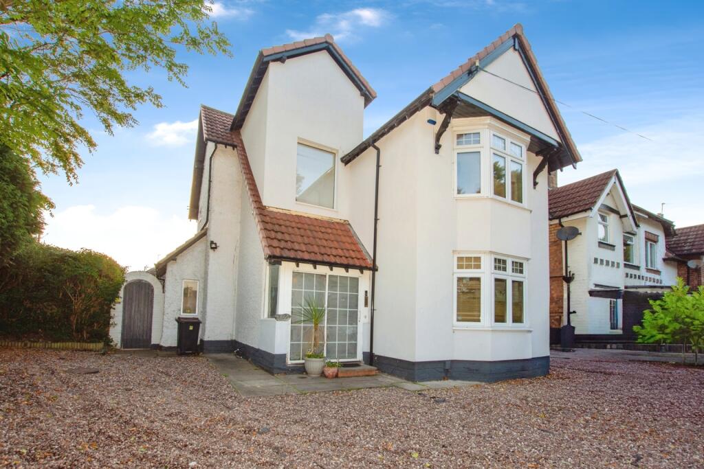 Main image of property: Court Lane, Birmingham, West Midlands, B23