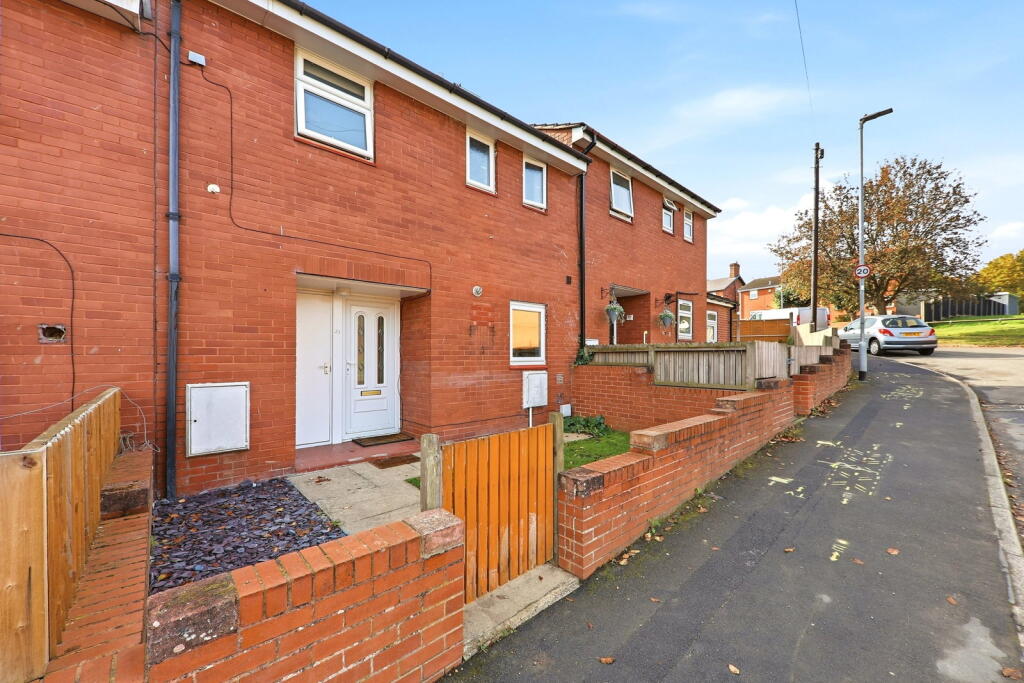 Main image of property: Glencoe Gardens, Kippax, Leeds, LS25 7QY