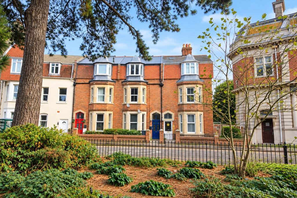Main image of property: The Crescent, Boscombe, Bournemouth, BH1