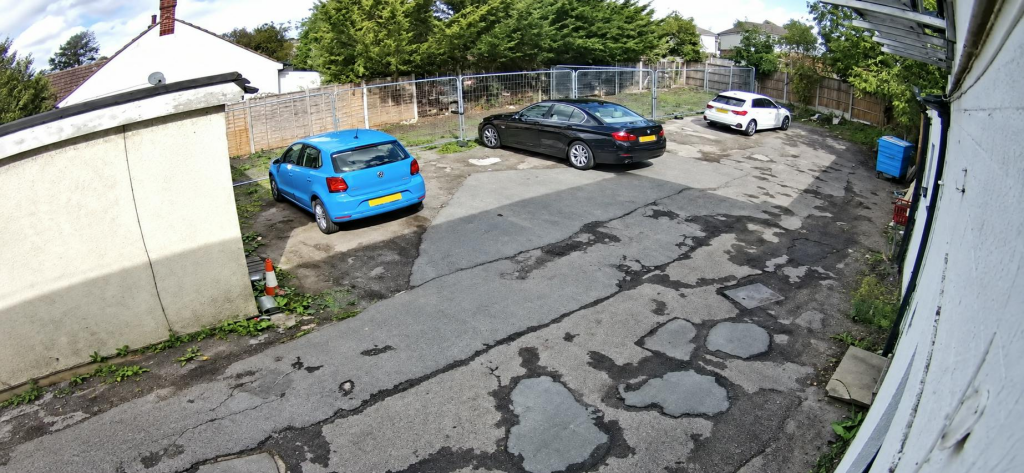 P22 - Car park.png