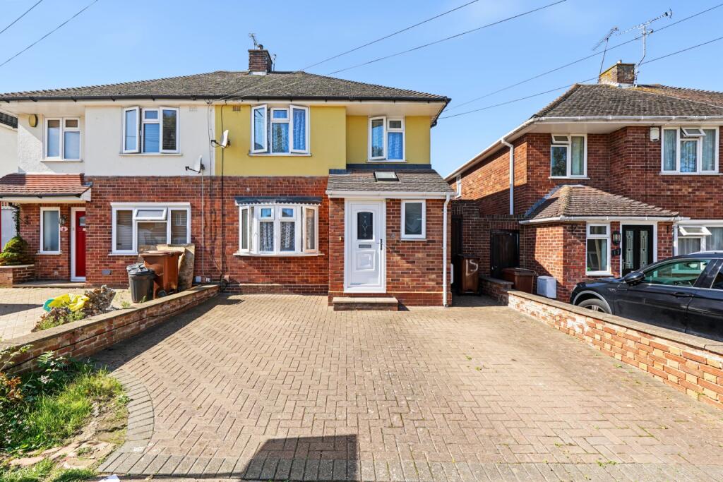 Main image of property: Bendon Way, Rainham GUIDE PRICE £425,000 - £450,000