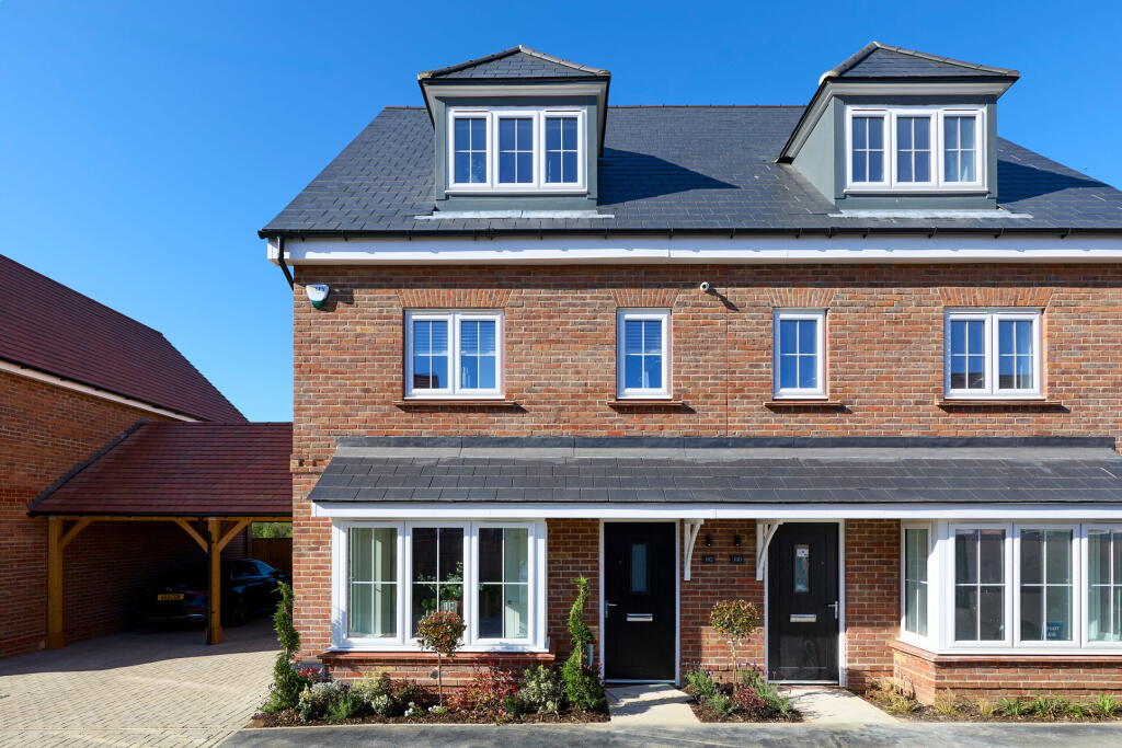 Main image of property: Hammondstreet Road, 
Cheshunt, 
Hertfordshire,
EN7 6PN