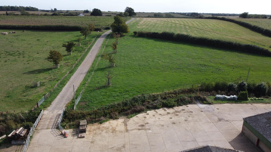 Access to/from Mill Road