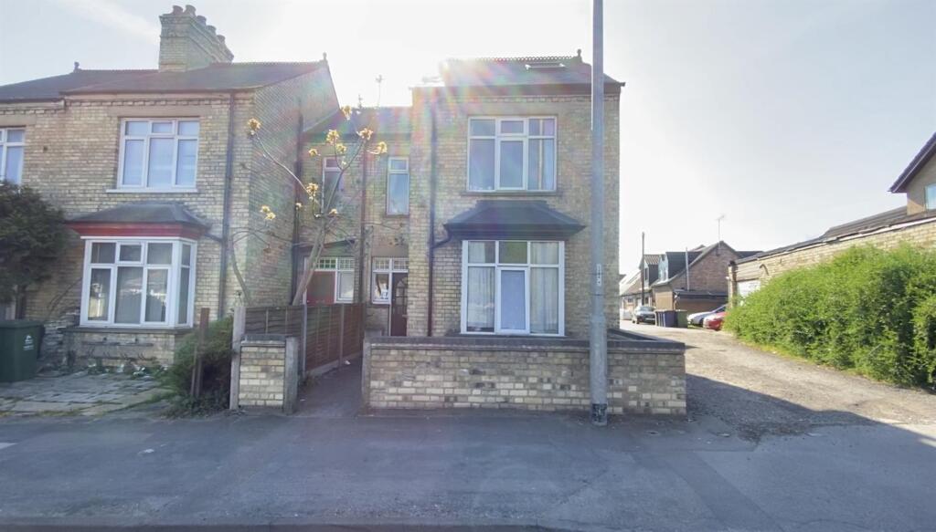 Main image of property: Elizabeth Way, Cambridge