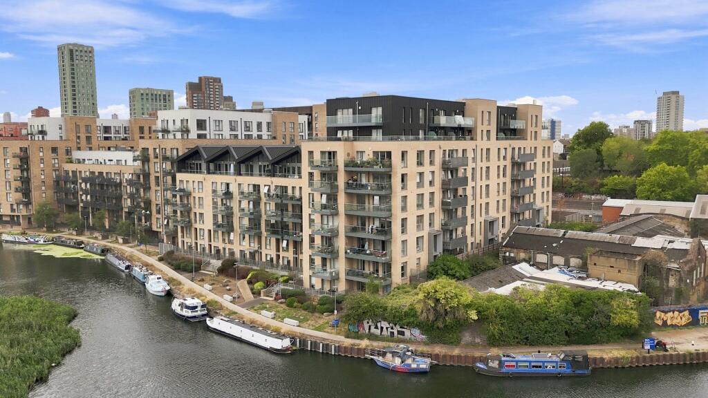 Main image of property: Thorpe Court, Bow, E3