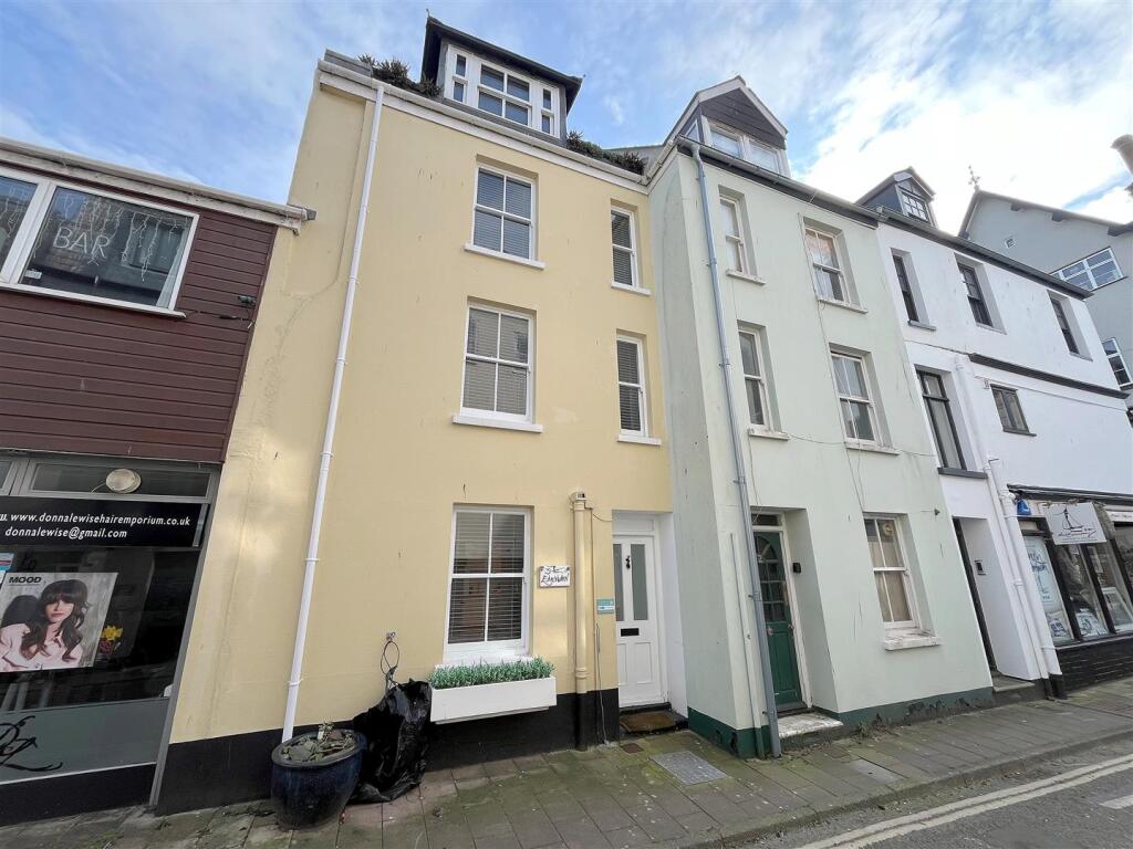 Main image of property: Oxford Street, Dartmouth