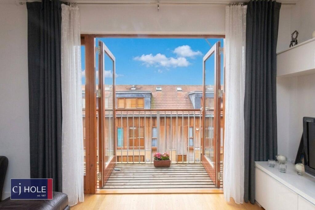 Main image of property: Westbury On Trym, Bristol, BS10