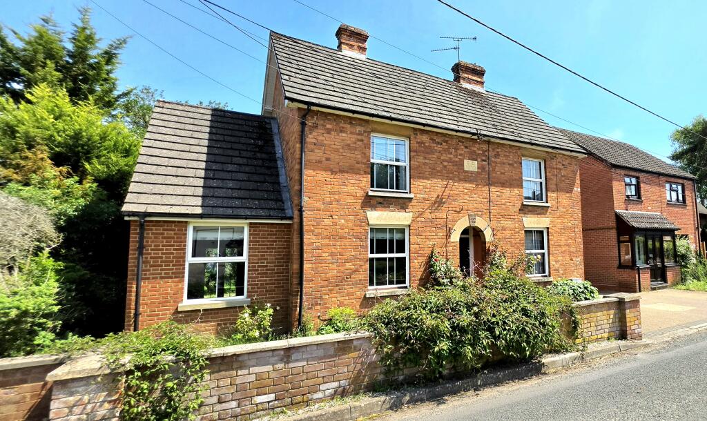 Main image of property: West View, Longstock Road, Goodworth Clatford, Hampshire