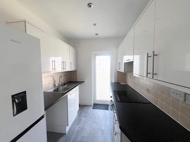 Main image of property: Willow street, Romford, RM7 7LD