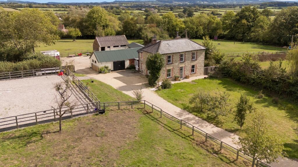 Main image of property: Mapperton Hill, Milton on Stour, Gillingham, Dorset, SP8