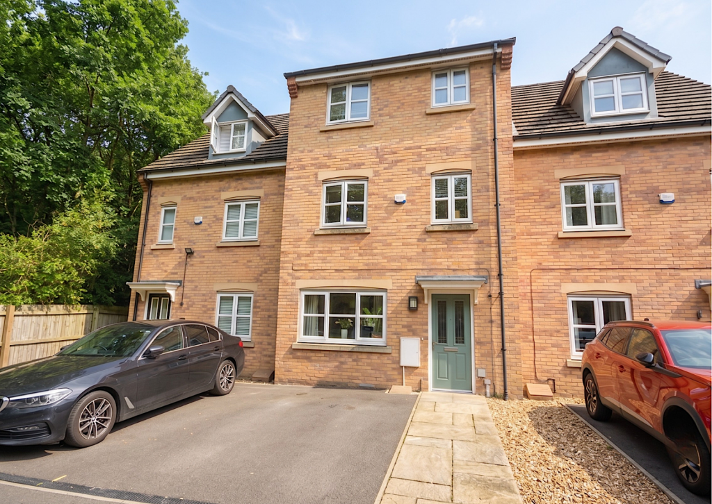 Main image of property: Travers Street, M7