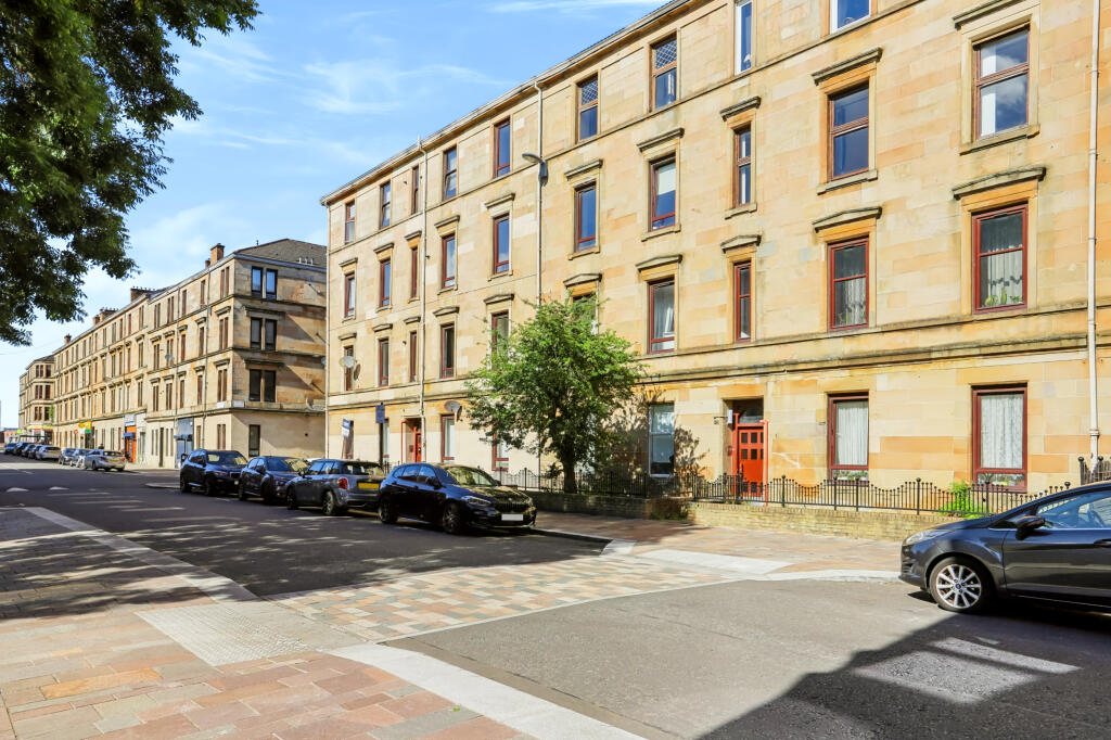 Main image of property: 2/1 42 Old Dumbarton Road, Yorkhill, Glasgow, G3