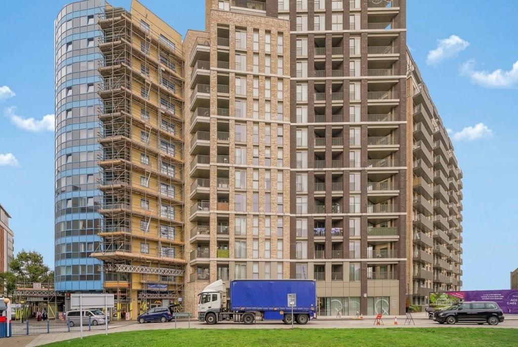 Main image of property: Western Gateway, London, E16 1YX
