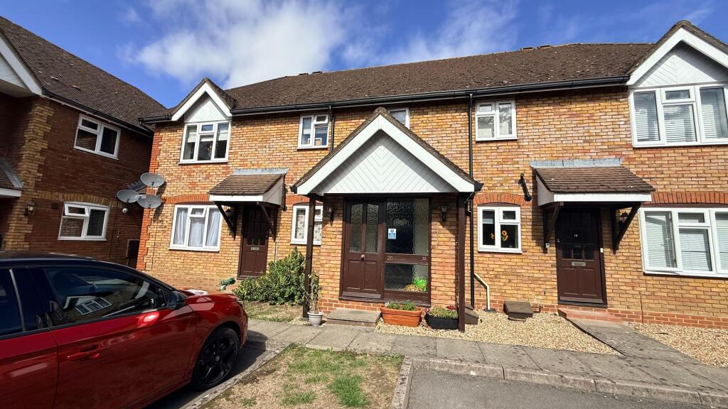 Main image of property: Jenkyns Close, Botley, SO30