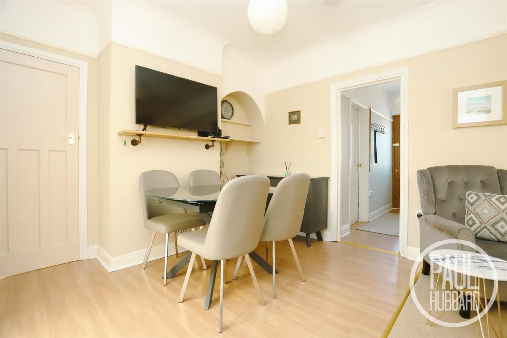 Main image of property: Crompton Road, Oulton Broad, NR33