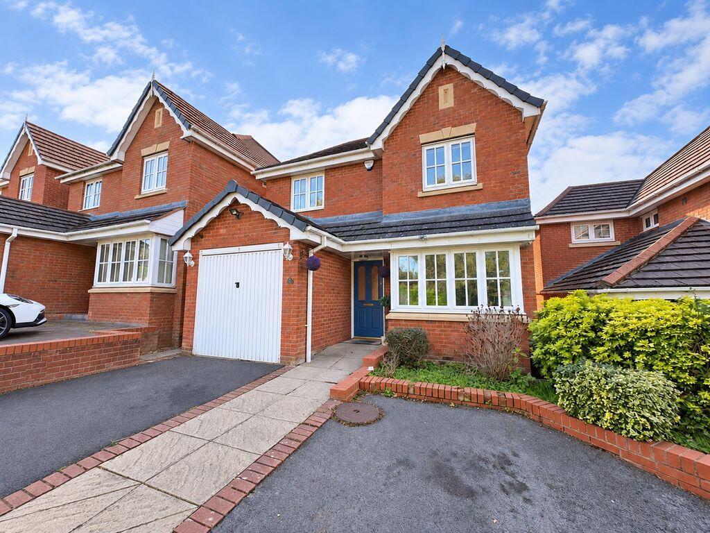 Main image of property: Longmore Close, Sutton Coldfield, B73 6UU