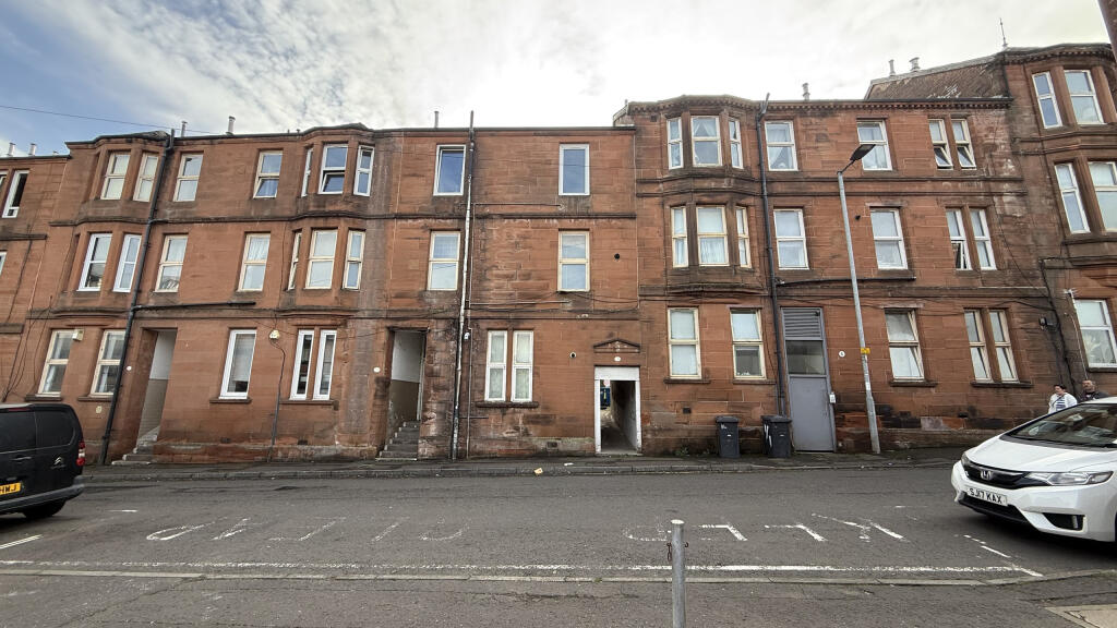 Main image of property: 1/1, 10 John Street, Hamilton, South Lanarkshire