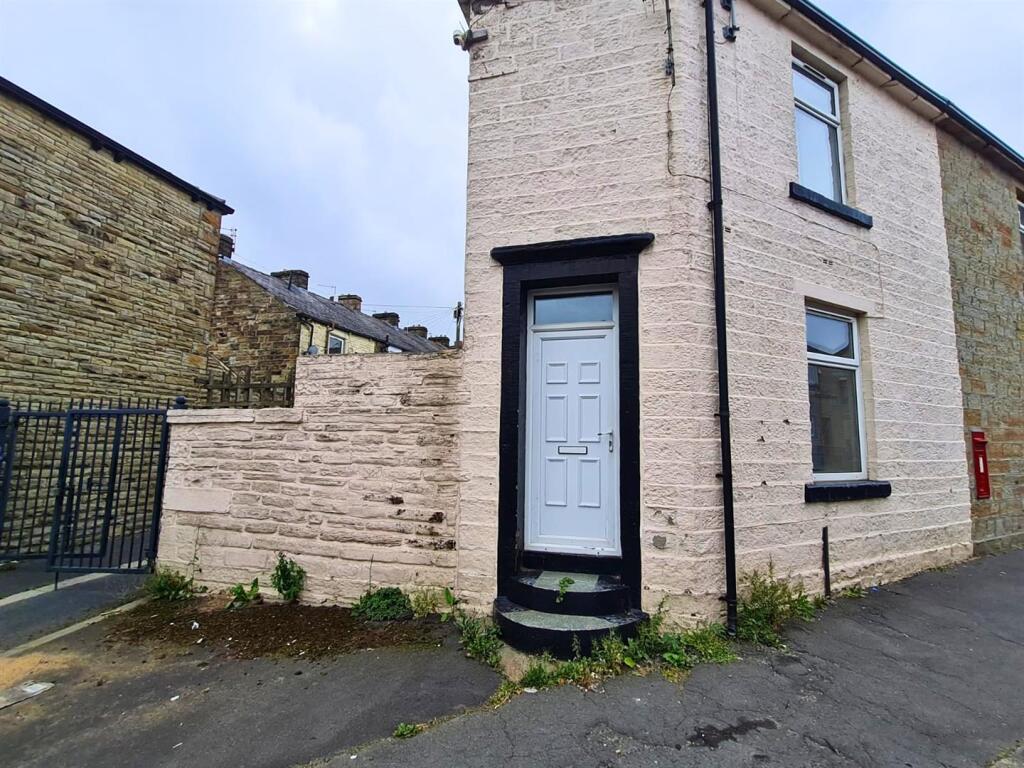 Main image of property: Coal Clough Lane, Burnley