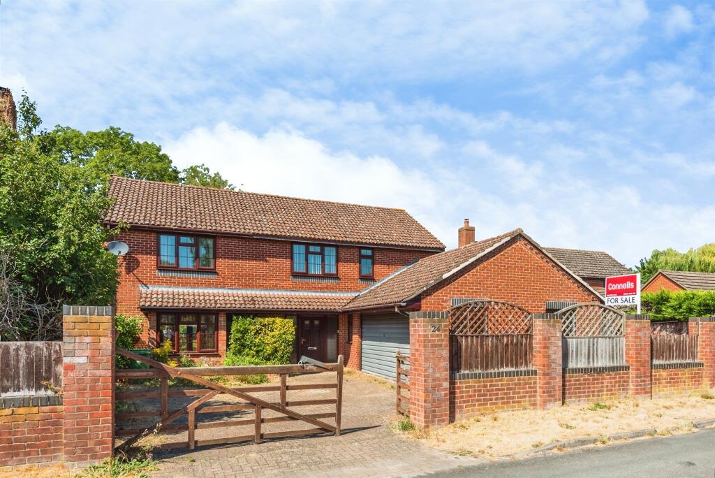 Main image of property: Castle Street, Steventon, Abingdon