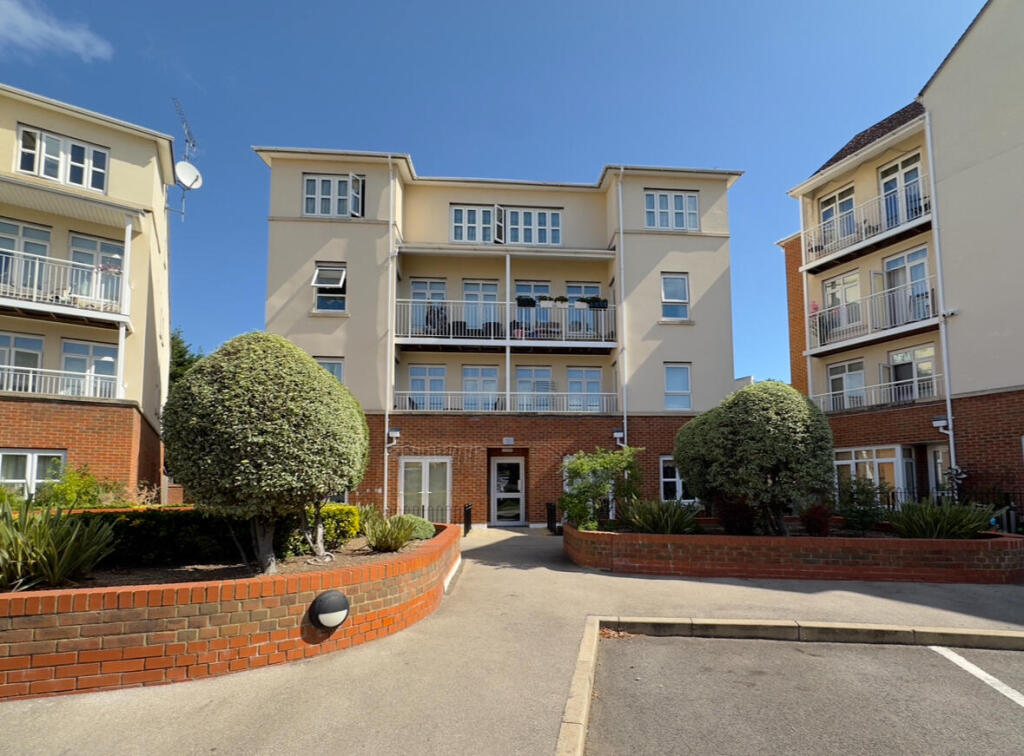 Main image of property: Magdalene Gardens, London, N20