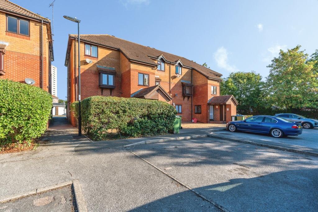 Main image of property: Brunel Road, Redbridge, Southampton, SO15
