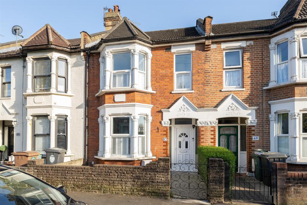 Main image of property: Selwyn Avenue, Highams Park