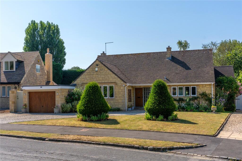 Main image of property: Lifford Gardens, Broadway, Worcestershire, WR12