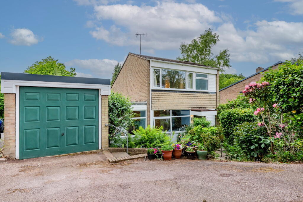 Main image of property: Cedar Ridge, Tunbridge Wells, TN2 3NX