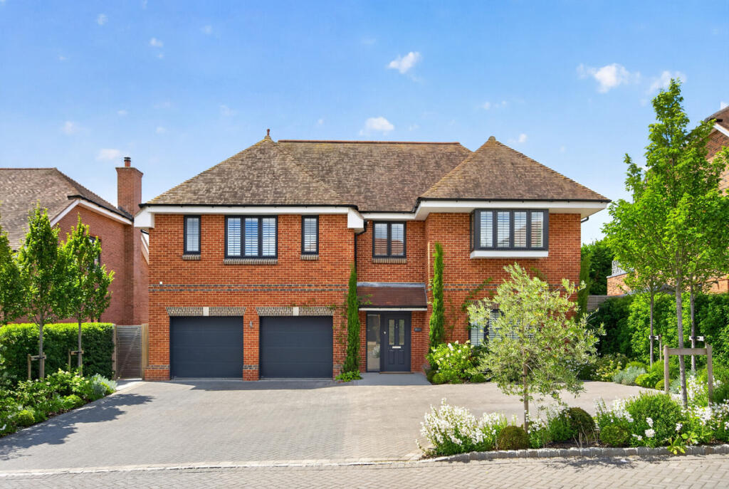 Main image of property: Holme Hill Upton Grey Basingstoke, Hampshire, RG25 2FF