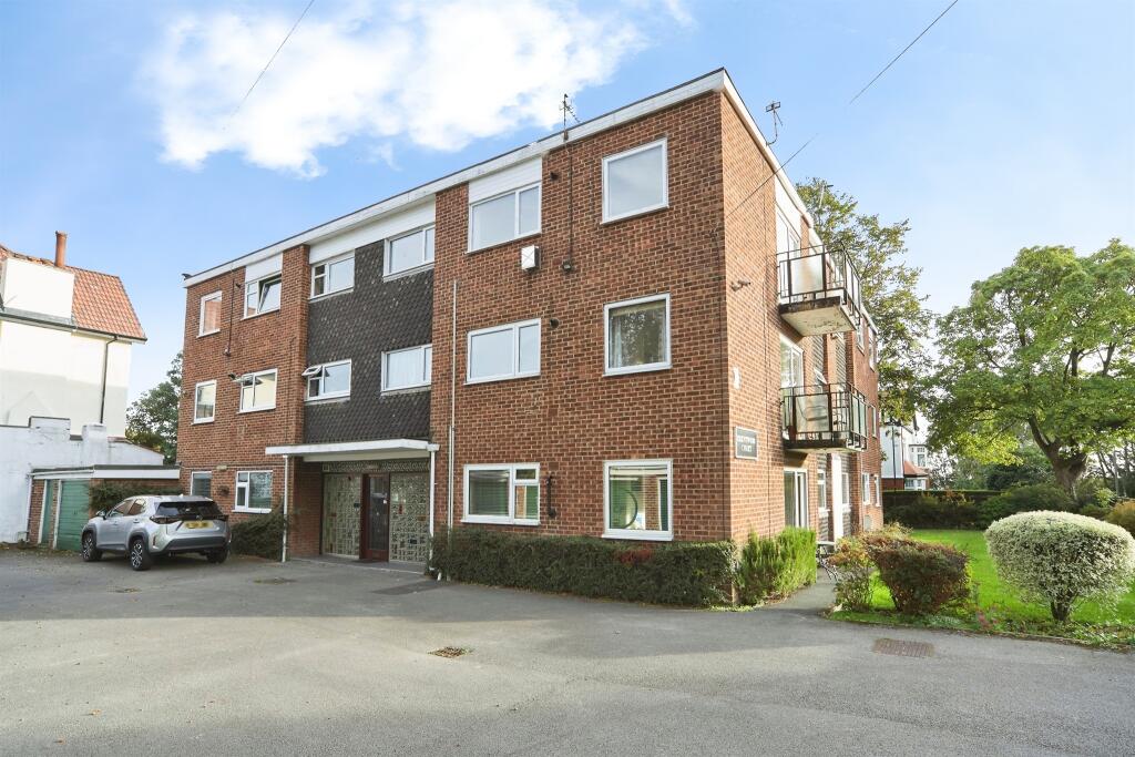 Main image of property: North Parade, Leeds