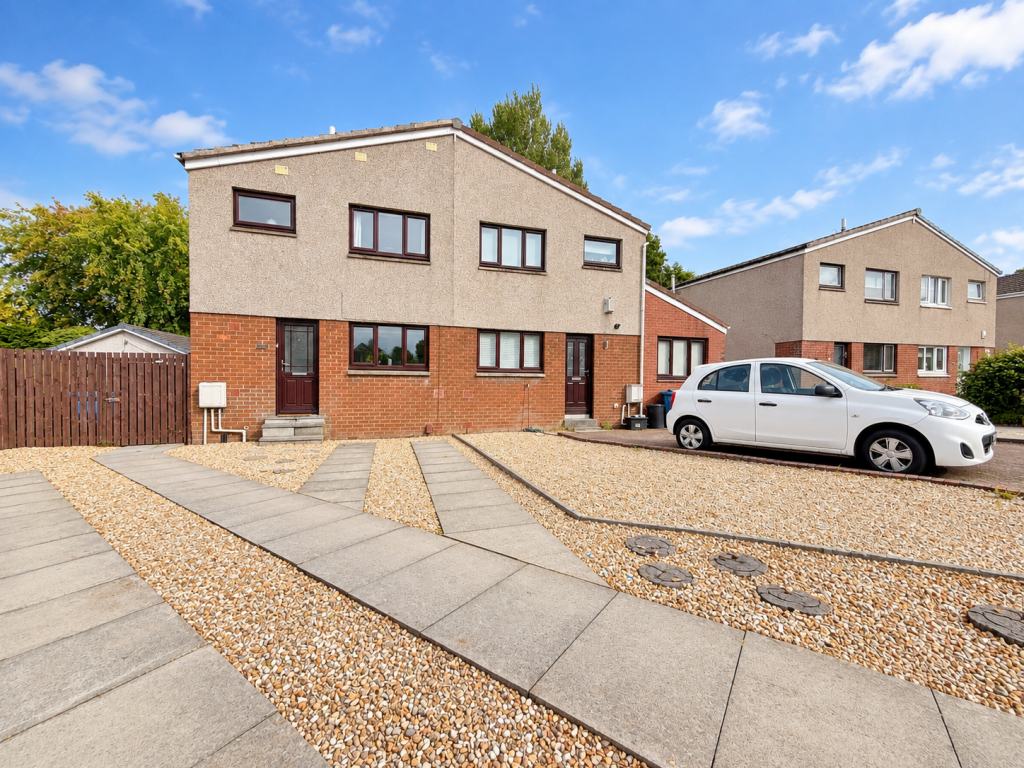 Main image of property: Acorn Crescent,Larbert,FK5 3LT