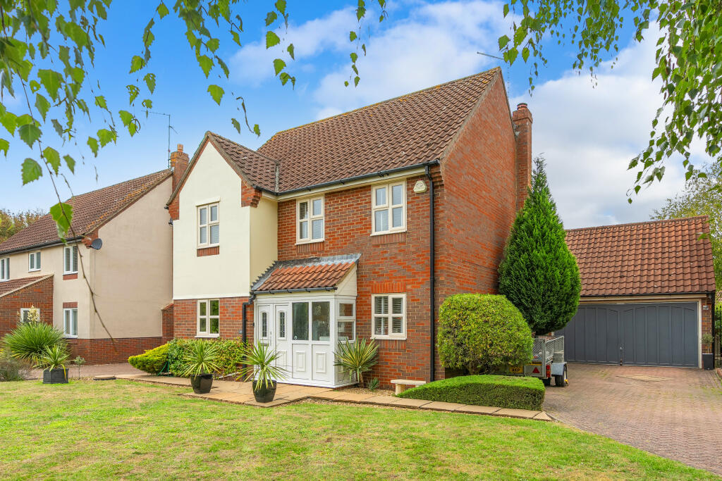 Main image of property: Davids Close, Werrington, Peterborough, Cambridgeshire, PE4