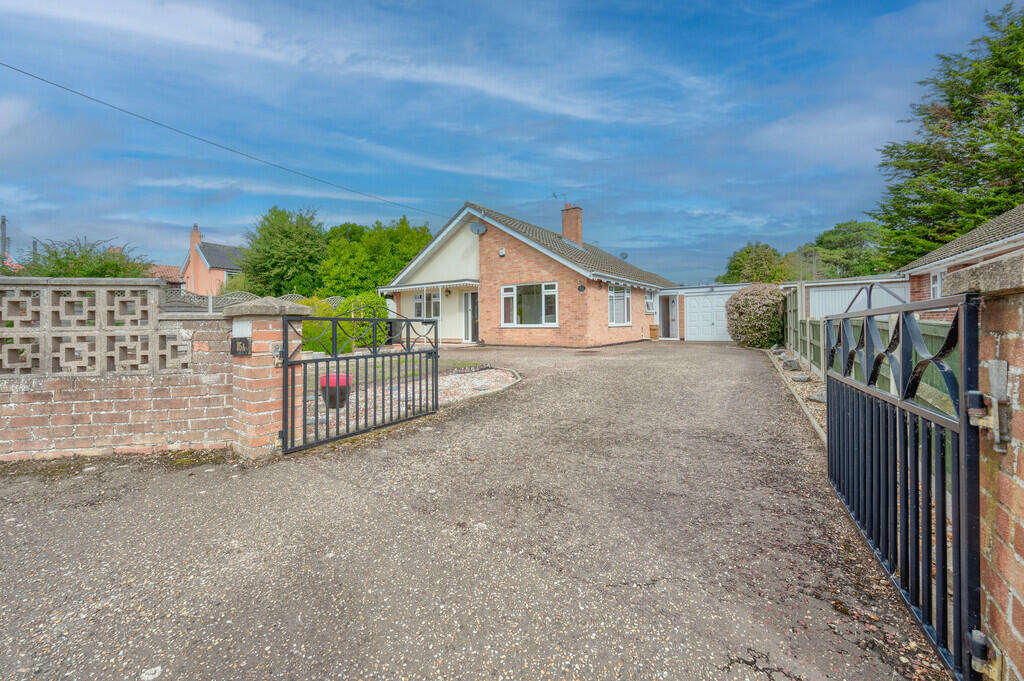 Main image of property: Ellough Road , Beccles, Suffolk