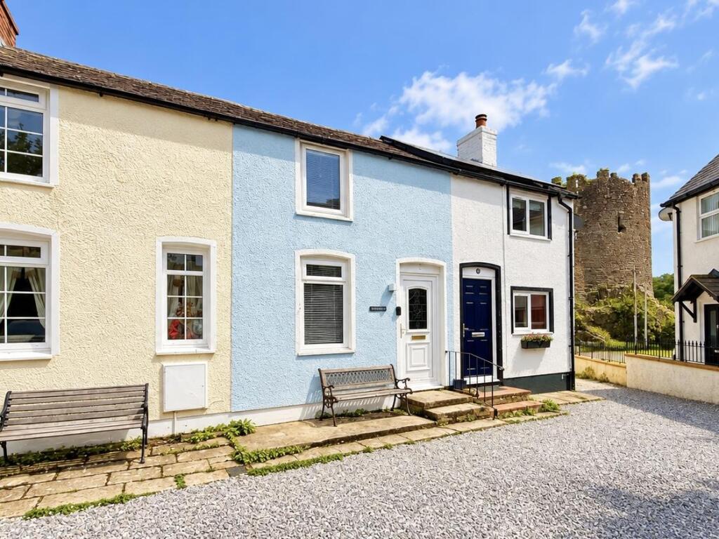 Main image of property: Wind Street, Conwy