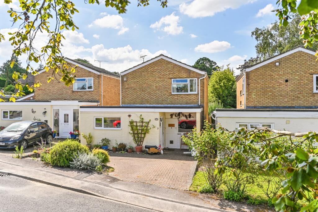 Main image of property: Wrights Close, Tenterden, TN30