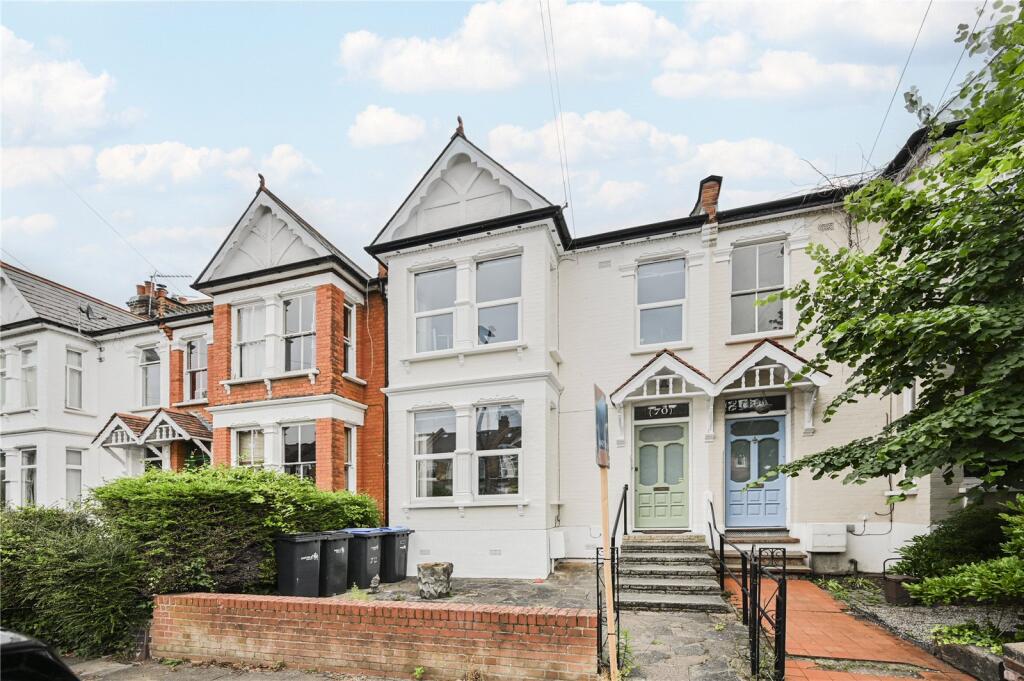 Main image of property: Warwick Road, London, N11