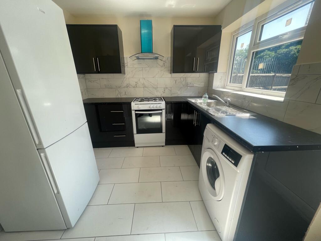 Main image of property: 10 BREDON CROFT