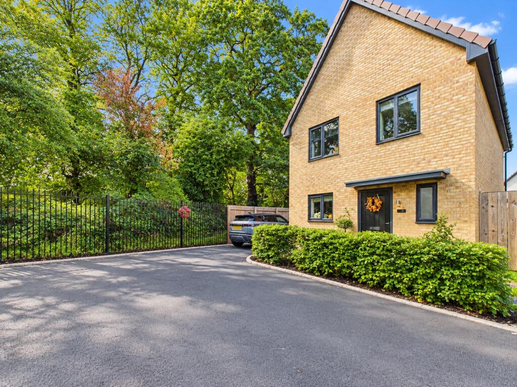 Main image of property: Battersea Park, Hull, East Riding of Yorkshire, HU8