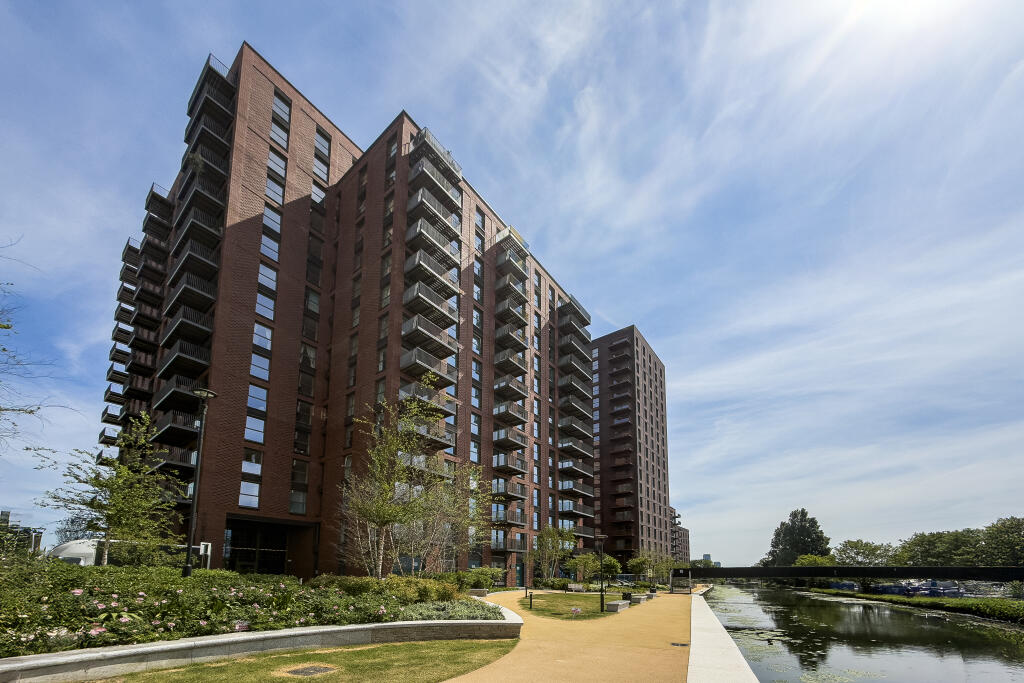 Main image of property: Waterview House, Quay Walk, HA0