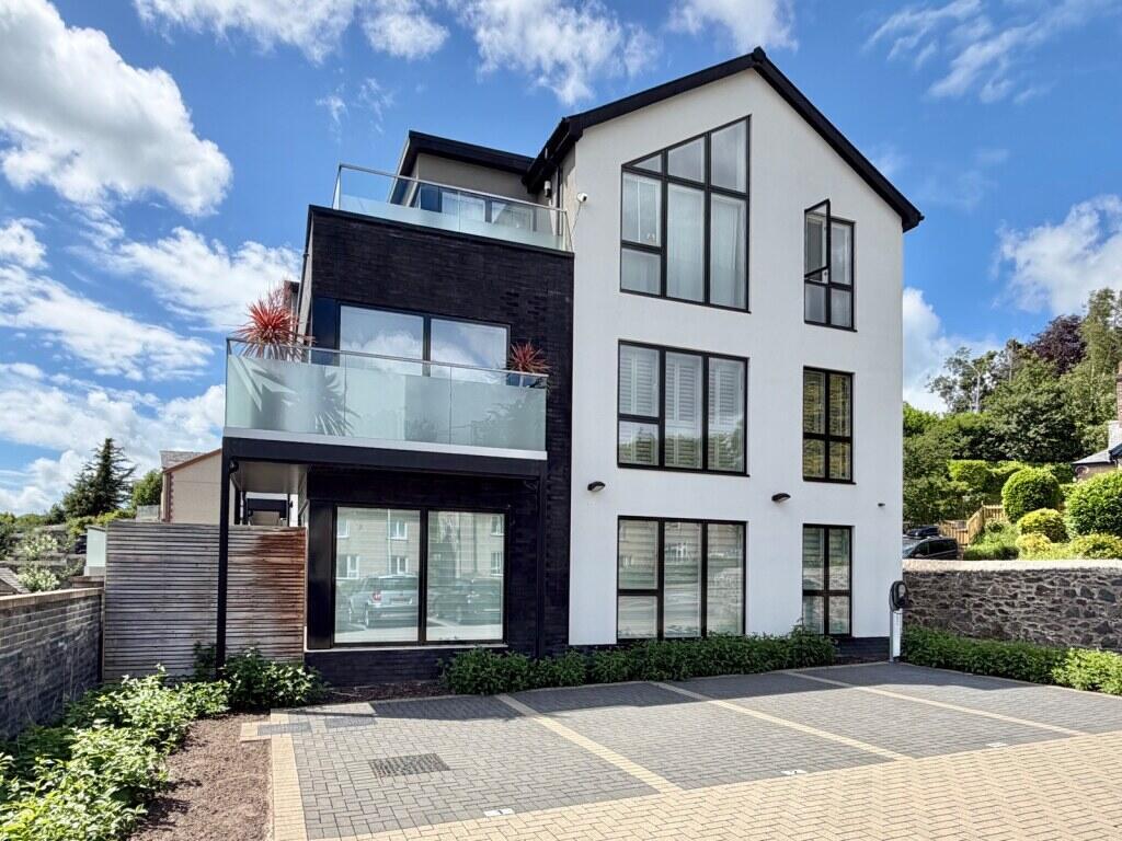 Main image of property: Yr Hen Ysgol, Menai Bridge