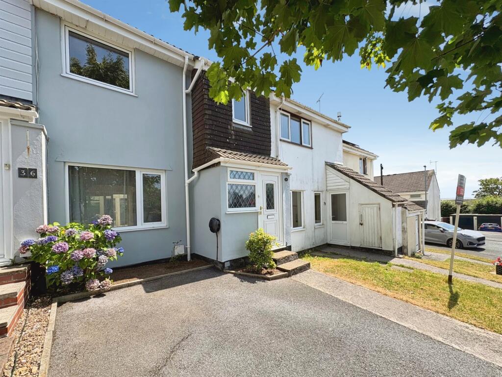 Main image of property: Elizabeth Close, Ivybridge